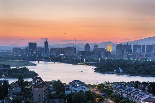 衢州舟山台州丽水深入学习贯彻省委全会精神 筑基础亮底色,汇聚共同富裕强大合力