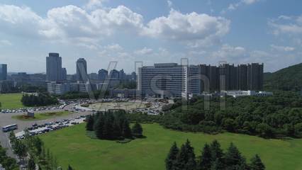 浙江台州市政府大楼航拍4K1_3840X2160_高清视频素材下载(编号:2705611)_实拍视频